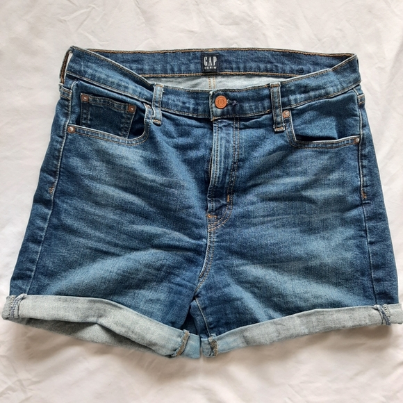 GAP Pants - Medium Wash 4" High Rise  Womens Gap Jean Short